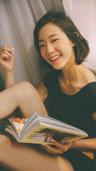免费观看性爱视频？5大平台真相揭秘！这些资源你敢点吗？